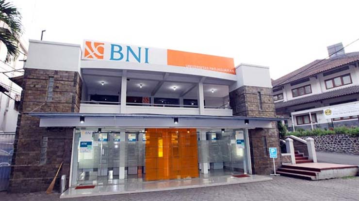 1 Kunjungi Kantor Bank Bni